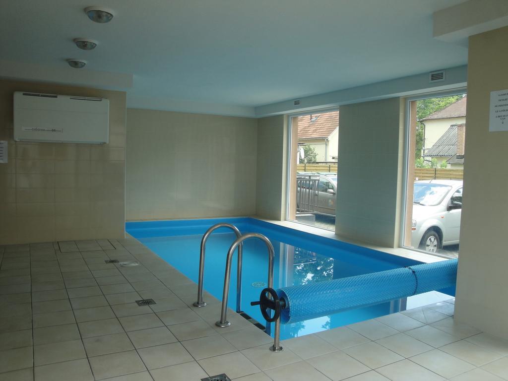 Bamboo Wellness Apartment Siófok Pokoj fotografie